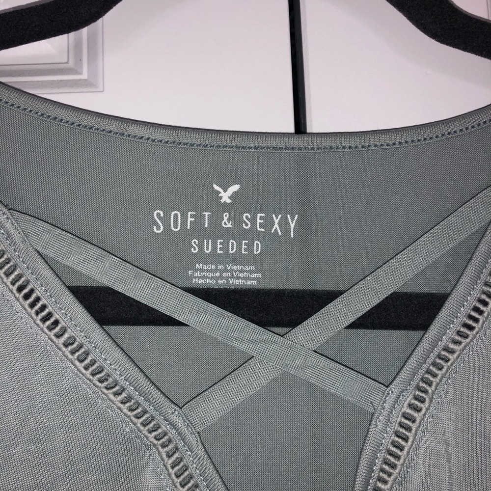 pistachio detailed tank top - Picture 2 of 5